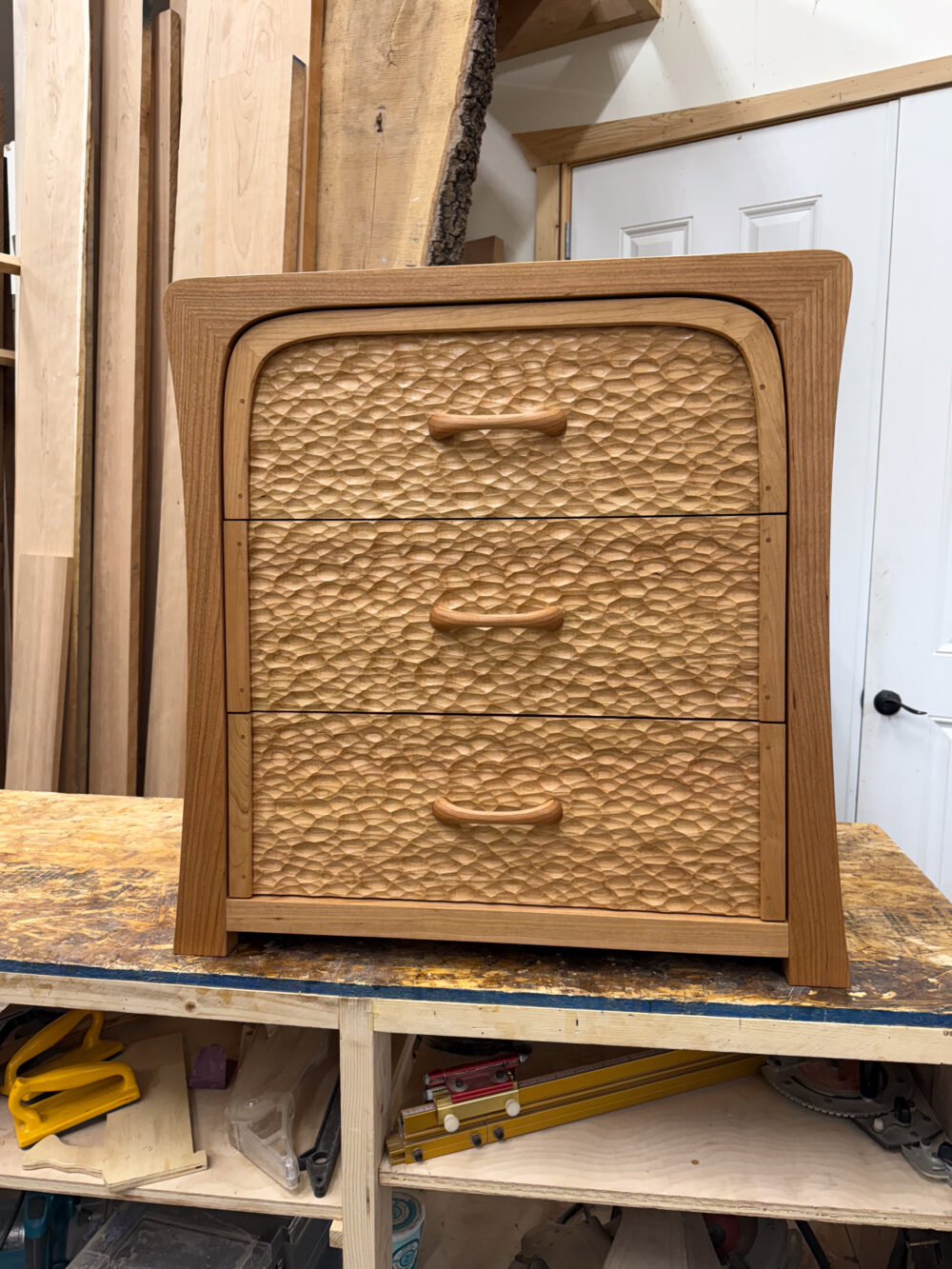 Digital Files: Curved Cabinets and Textured Drawers - Fusion 360 CAD / Vectric VCarve